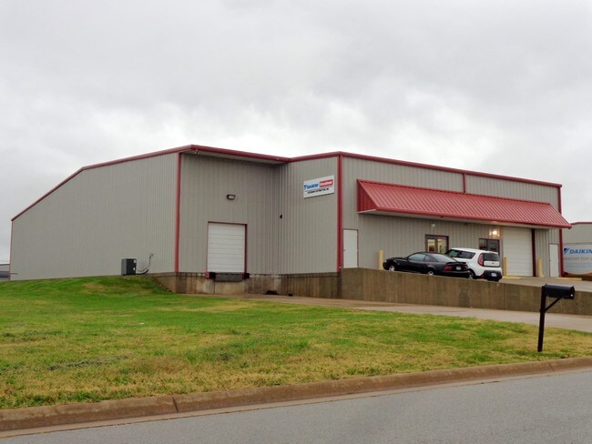 Plus de détails pour 334 Agnes St, Springdale, AR - Industriel à louer