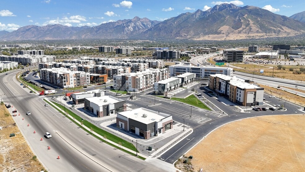 13657 S 600 W, Draper, UT for lease - Building Photo - Image 3 of 9