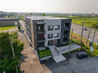 Plus de détails pour 925 Rue Longpré, Mascouche, QC - Multi-résidentiel à vendre