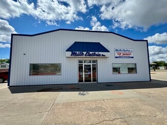 Plus de détails pour 307 Dakota Ave N, Huron, SD - Industriel à vendre