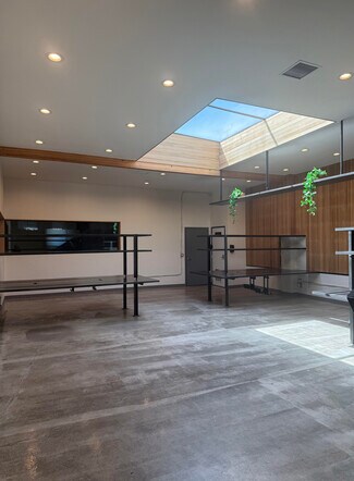 Plus de détails pour 127 Arena St, El Segundo, CA - Local d'activités à louer