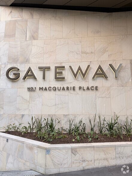 1 Macquarie, Sydney à louer - Photo du bâtiment - Image 3 de 3