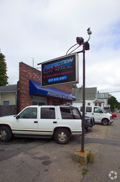 105 Water St, Quincy, MA for sale - Building Photo - Image 2 of 3