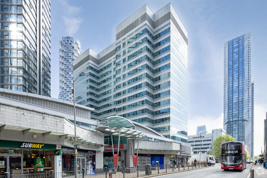 Marsh Wall, London for lease - Primary Photo - Image 1 of 65