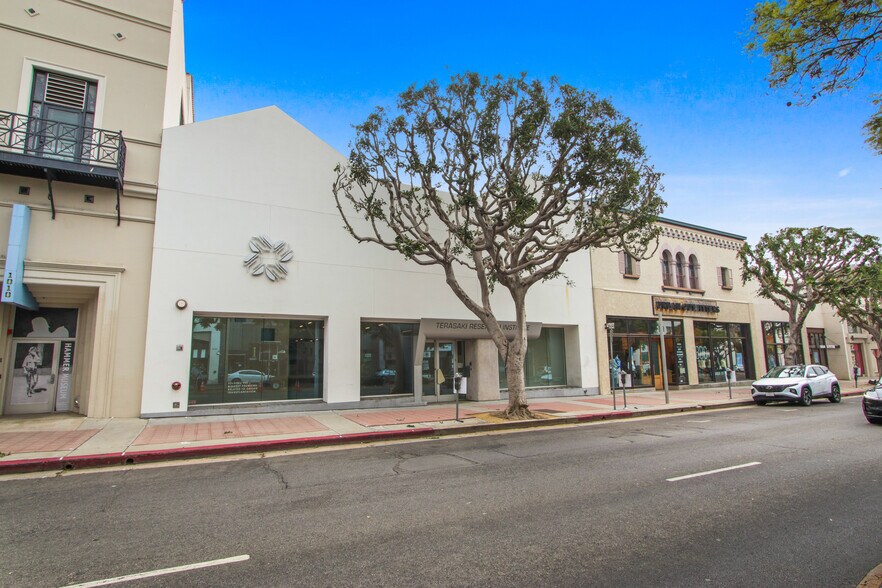1018-1024 Westwood Blvd, Los Angeles, CA à louer - Photo du bâtiment - Image 3 de 11