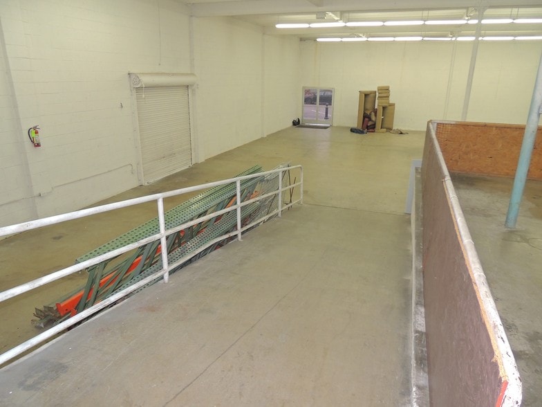 706 A Ave, National City, CA for lease - Building Photo - Image 3 of 28