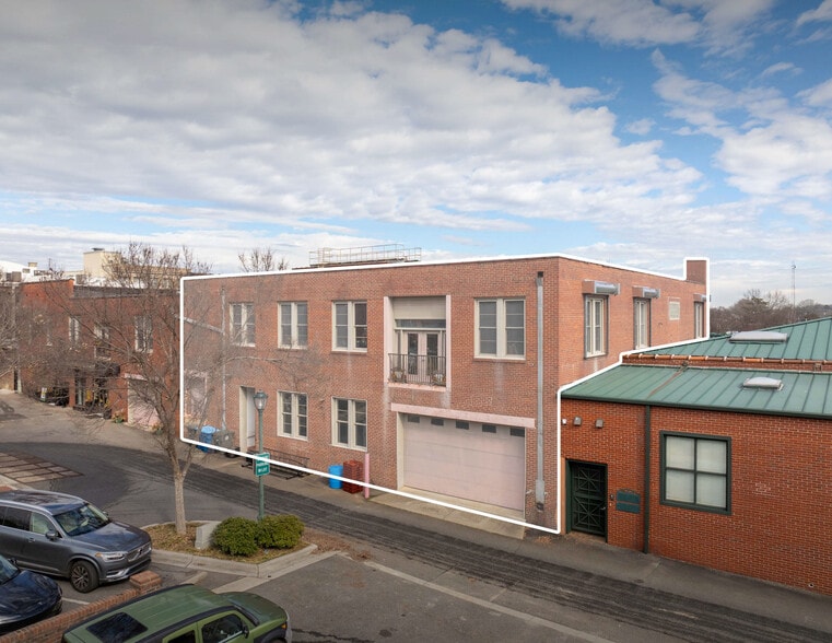 122 E Innes St, Salisbury, NC for sale - Primary Photo - Image 1 of 6