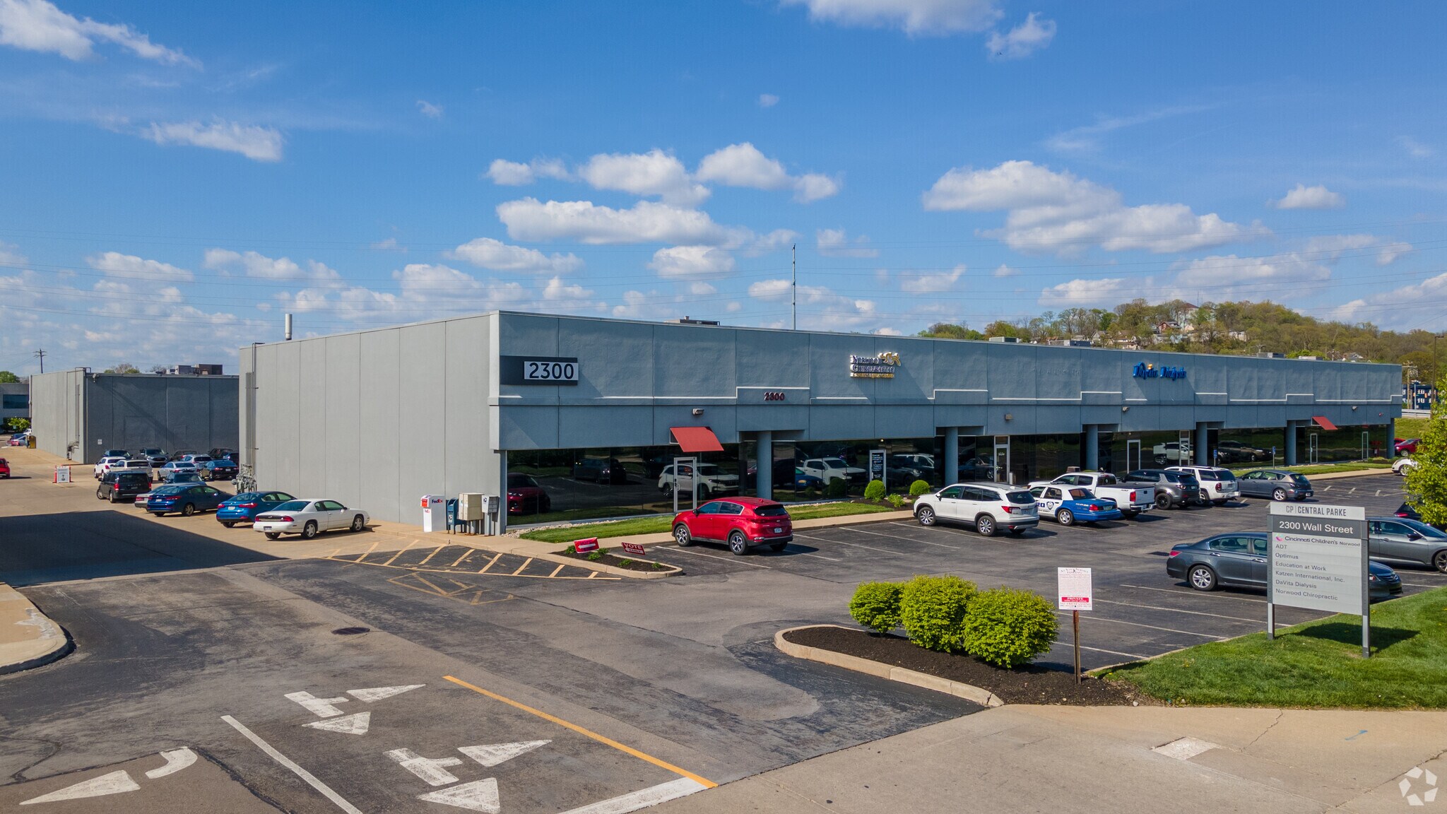 2300 Wall St, Norwood, OH à louer Photo principale- Image 1 de 5