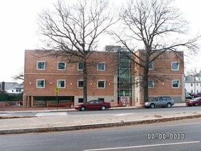44-02 Francis Lewis Blvd, Bayside, NY for lease Building Photo- Image 2 of 3