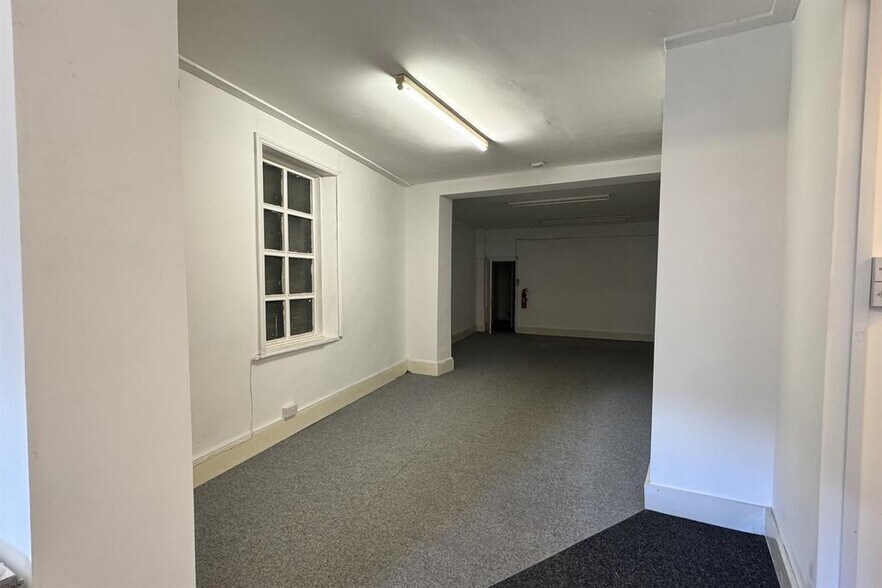 76 Station Rd, Gateshead à louer - Photo du bâtiment - Image 3 de 7