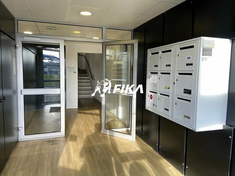 Bureau dans Toulouse à louer - Hall d’entrée - Image 2 de 13