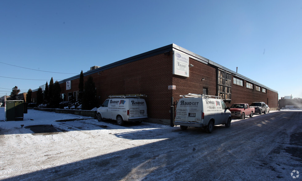 41 Colville Rd, Toronto, ON for lease - Primary Photo - Image 1 of 4