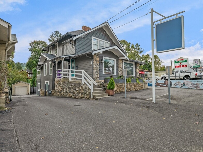 339 Merrimon Ave, Asheville, NC for sale - Building Photo - Image 3 of 26