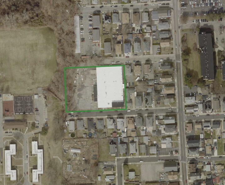 27-31 Privet St, Pawtucket, RI à vendre - Photo du bâtiment - Image 3 de 28