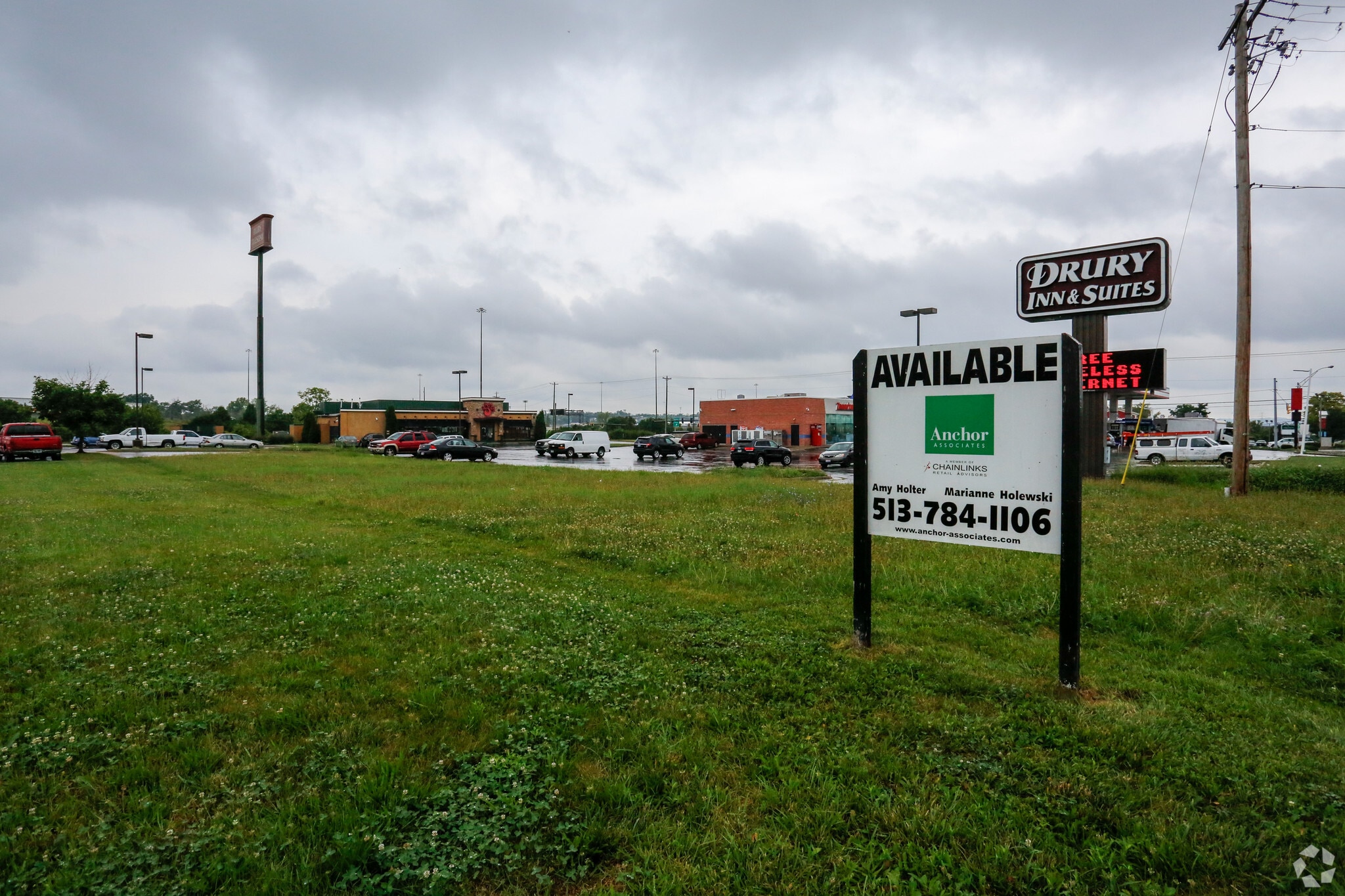 I-75 And Sharon Rd, Cincinnati, OH for lease Primary Photo- Image 1 of 5