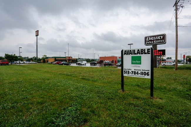 More details for I-75 And Sharon Rd, Cincinnati, OH - Land for Lease