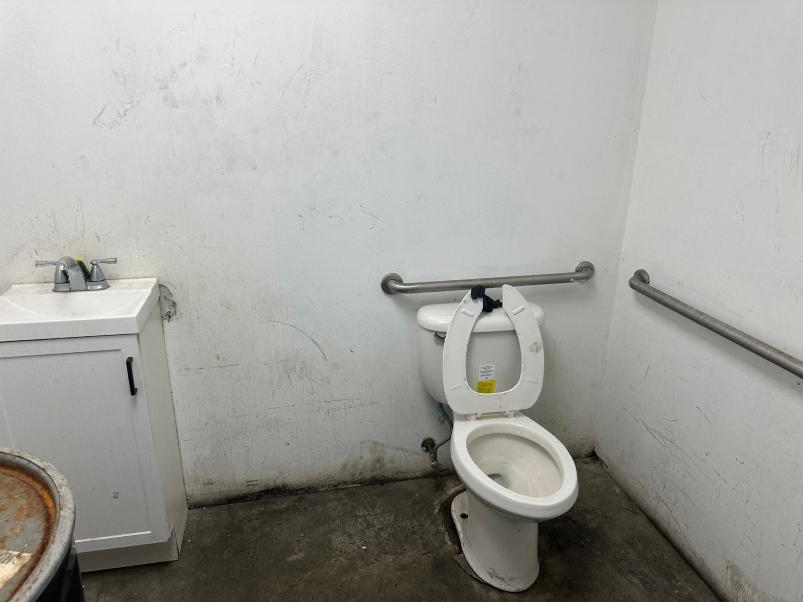 1217 E 233rd St, Bronx, NY for lease Building Photo- Image 1 of 7