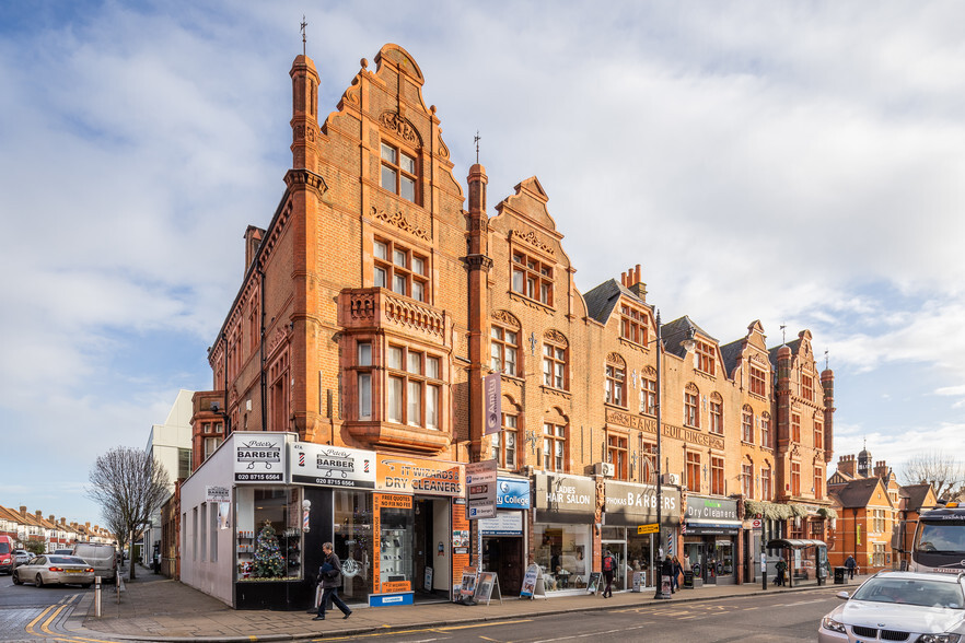 37-45 Wimbledon Hill Rd, London for lease - Building Photo - Image 3 of 4