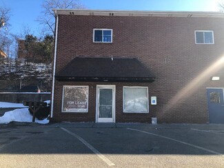 Plus de détails pour 725 Pellis Rd, Greensburg, PA - Bureau/Commerce de détail à louer