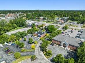 6411 River Crossings Dr, Sylvania, OH - Aerial map view - Image1