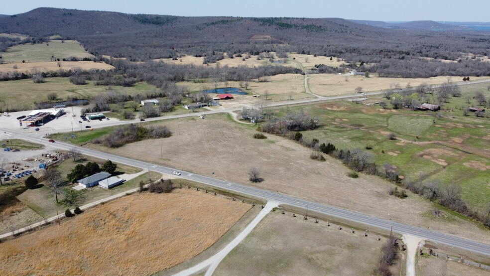 W Hwy 9, Stigler, OK à vendre - Photo du bâtiment - Image 1 de 1