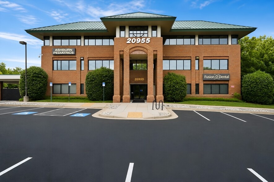 20925 Professional Plz, Ashburn, VA for lease - Building Photo - Image 1 of 22