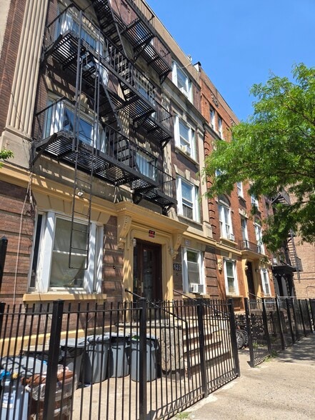 689-693 Beck St, Bronx, NY à vendre - Photo du bâtiment - Image 2 de 21