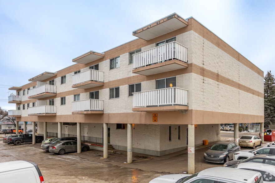 9107-9153 88th Ave NW, Edmonton, AB for lease - Building Photo - Image 3 of 3