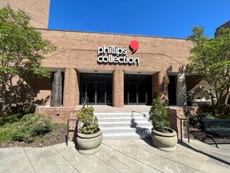 Plus de détails pour 135 S Main St, High Point, NC - Services hôteliers à vendre