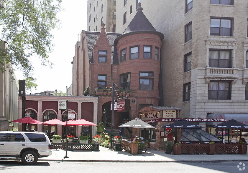 435 W Diversey Pky, Chicago, IL à louer - Photo principale - Image 3 de 10