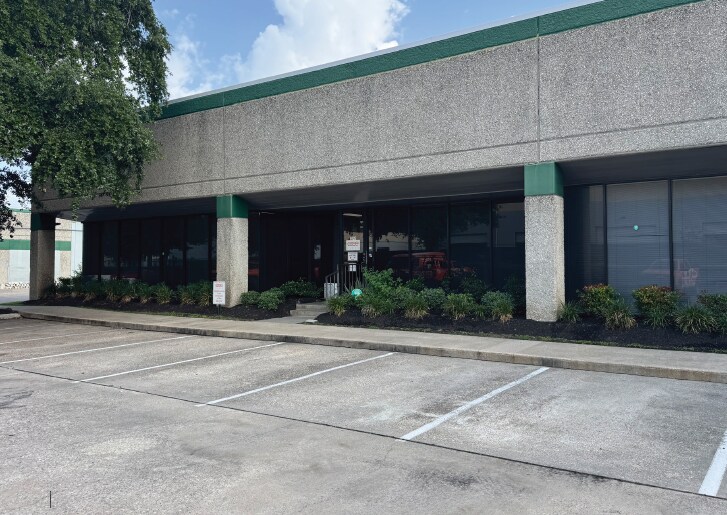 14850 Woodham Dr, Houston, TX for lease - Building Photo - Image 1 of 5