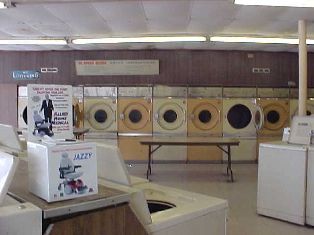 1601 2nd St W, Owensboro, KY à vendre - Photo du bâtiment - Image 3 de 4