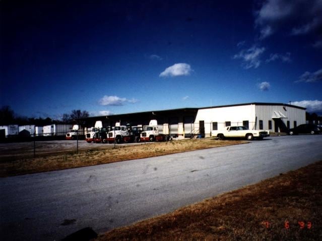 7022 Augusta Rd, Greenville, SC for lease - Building Photo - Image 3 of 3