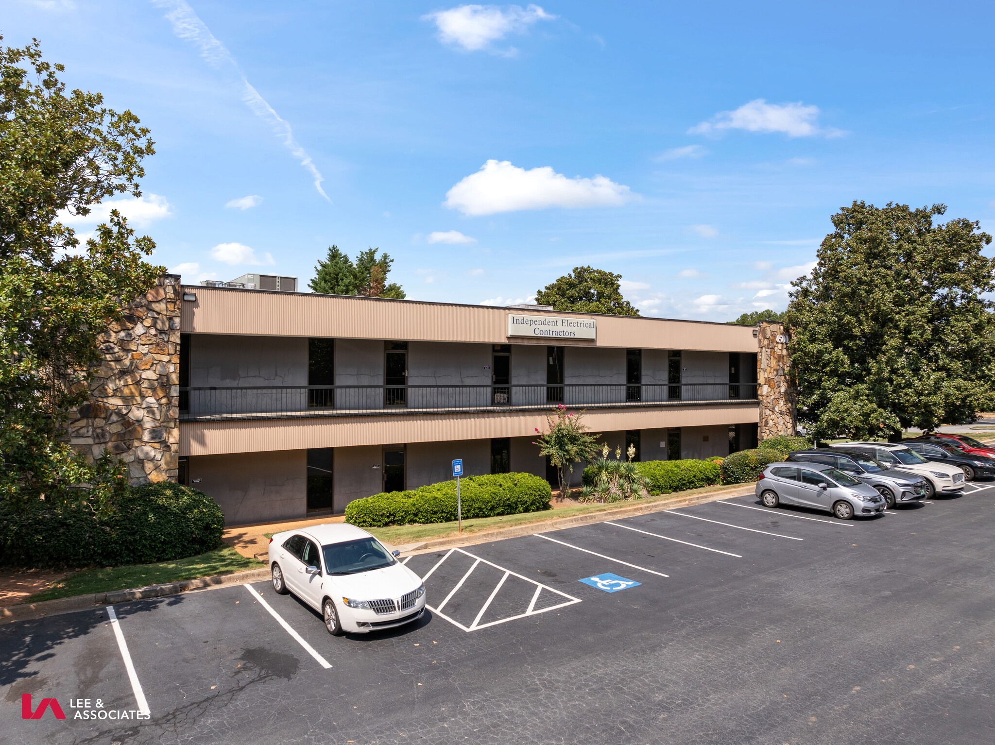 4500 Winters Chapel Rd, Atlanta, GA for sale Building Photo- Image 1 of 11