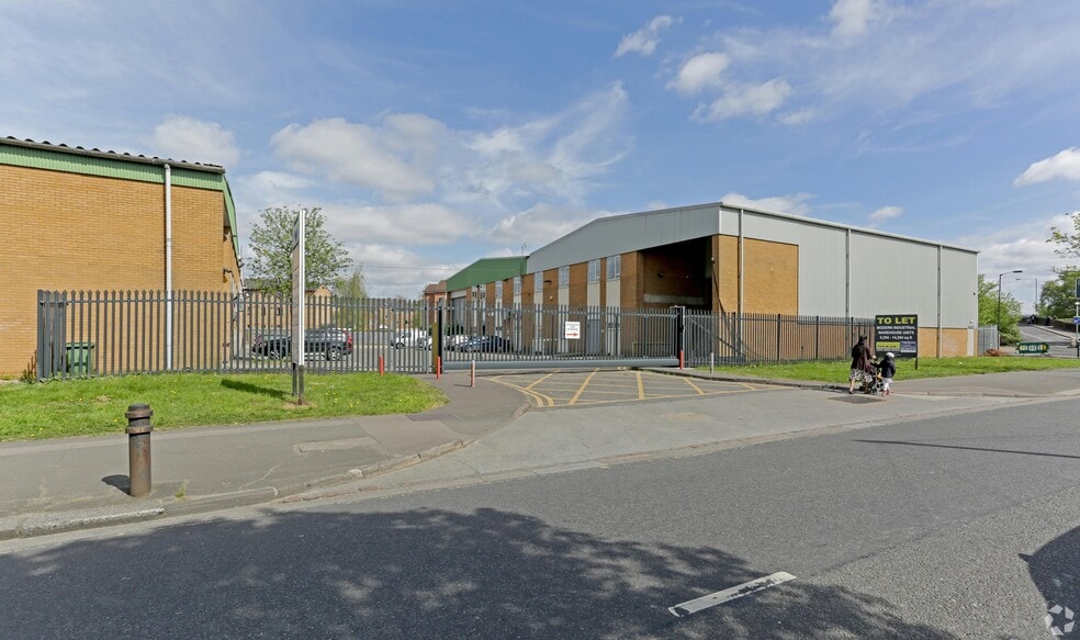 Bilton Rd, Greenford for lease - Building Photo - Image 3 of 14