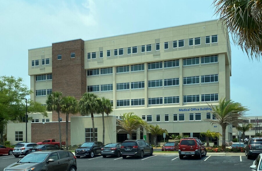 801 E 6th St, Panama City, FL à louer - Photo du bâtiment - Image 2 de 3