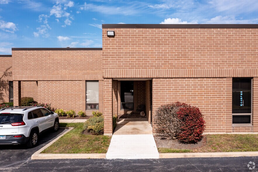 970-980 N Dupage Ave, Lombard, IL à louer - Photo du bâtiment - Image 2 de 4
