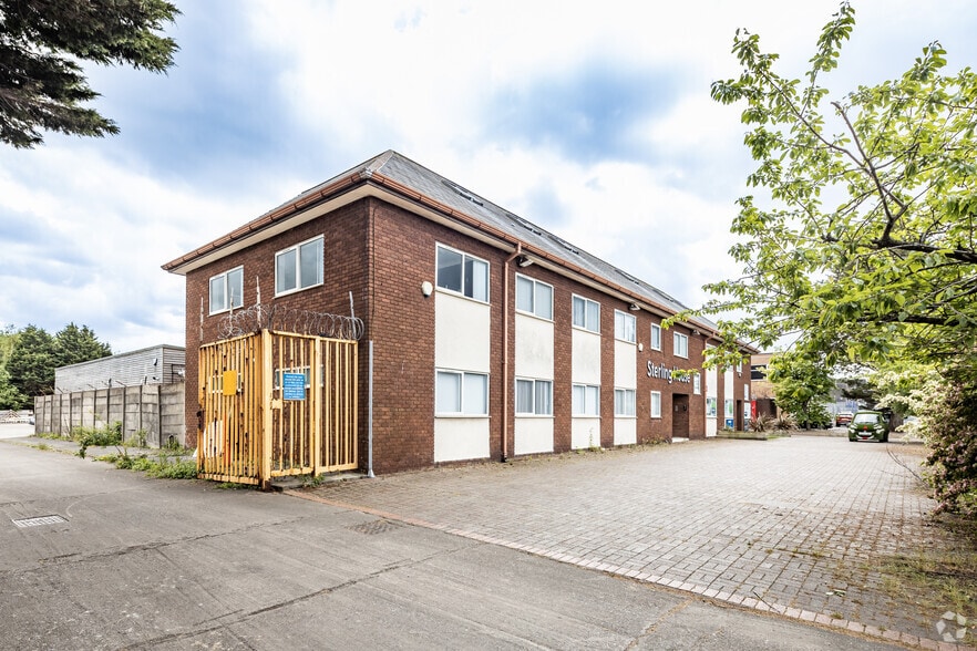 Bridle Way, Bootle for sale - Building Photo - Image 2 of 12