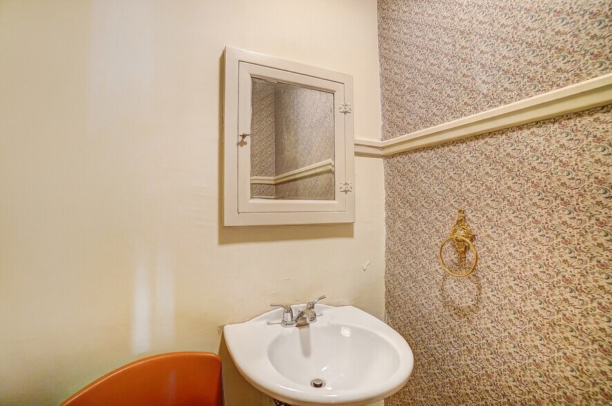 916-920 W Market St, Lima, OH à louer - Photo du bâtiment - Image 3 de 91