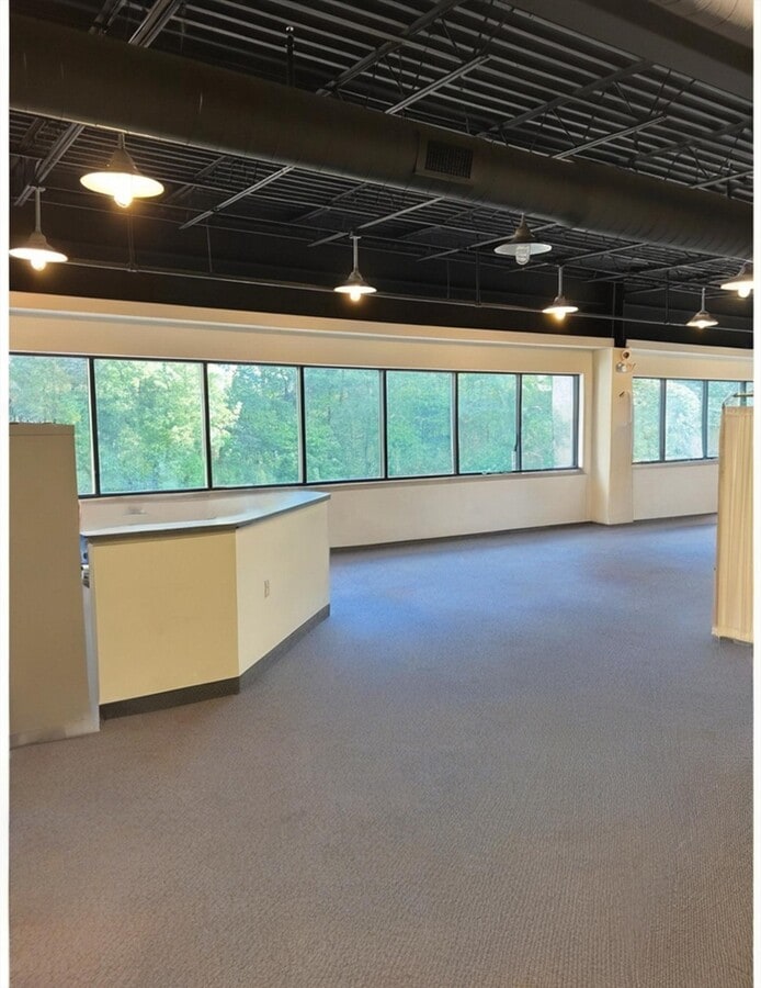 265 Benton Dr, East Longmeadow, MA 01028 - Unit 206 - - Interior Photo - Image 1 of 15