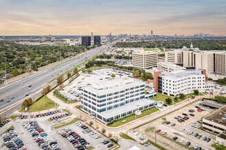 7737 Southwest Fwy, Houston, TX - AÉRIEN  Vue de la carte - Image1