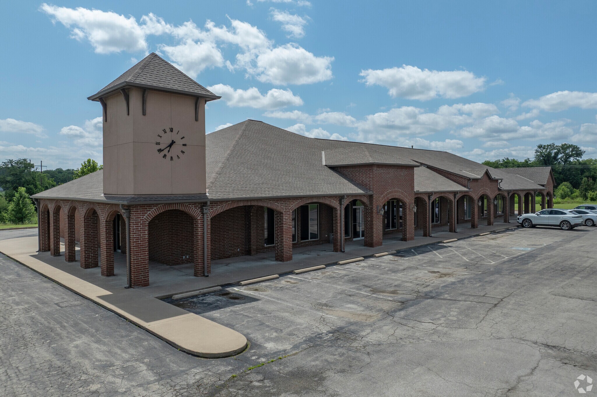 2310-2320 N Highway 66, Catoosa, OK à vendre Photo du bâtiment- Image 1 de 15