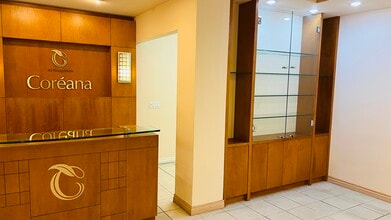 621 S Virgil Ave, Los Angeles, CA for lease Building Photo- Image 2 of 6