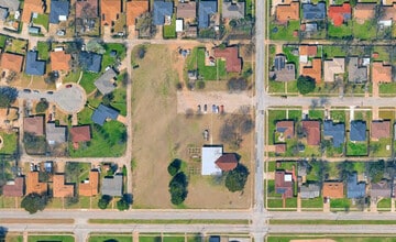 5915 Singing Hills Dr, Dallas, TX - Aerial  map view