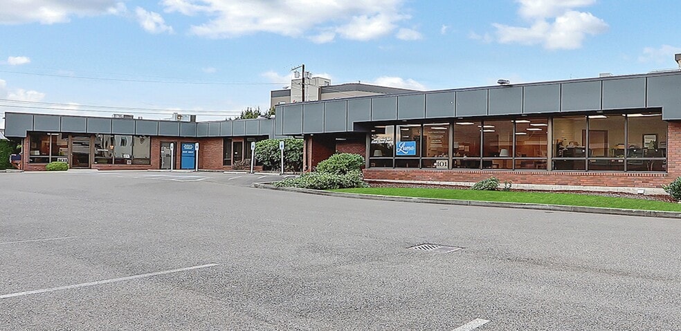 101 2nd St NE, Auburn, WA à louer - Photo du bâtiment - Image 1 de 9