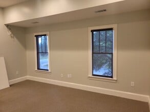1022 Twelve Oaks Pl, Watkinsville, GA for lease Building Photo- Image 2 of 3