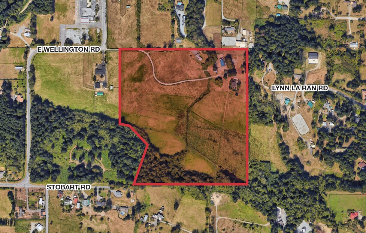 2453 E Wellington Rd, Nanaimo, BC for sale Primary Photo- Image 1 of 1