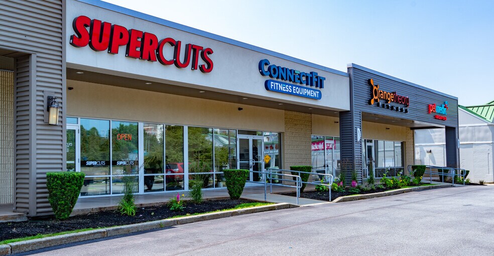 112 Mall Rd, Burlington, MA à louer - Photo du bâtiment - Image 2 de 5