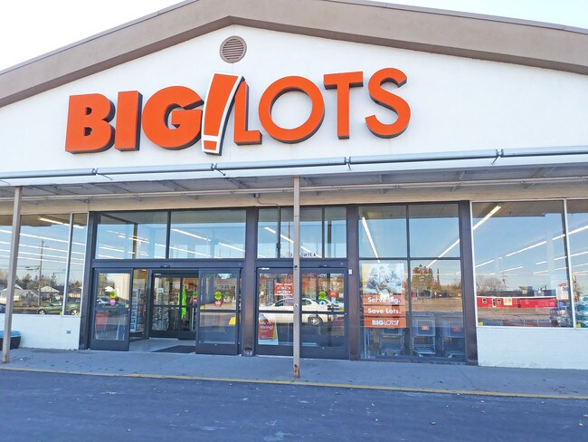 More details for 3396 I 75 Business Spur, Sault Sainte Marie, MI - Retail for Lease