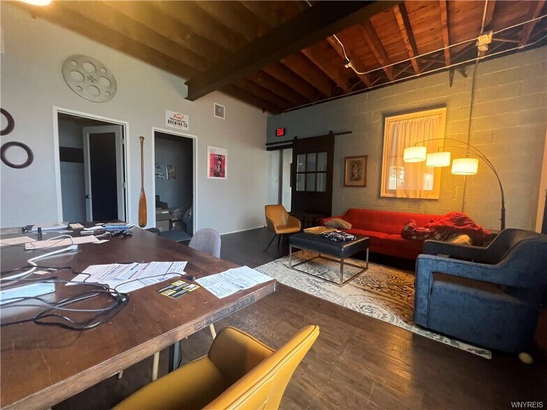 1148 Michigan Ave, Buffalo, NY à louer - Photo intérieure - Image 3 de 10